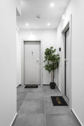 Upper Floor, The Luxury Suites